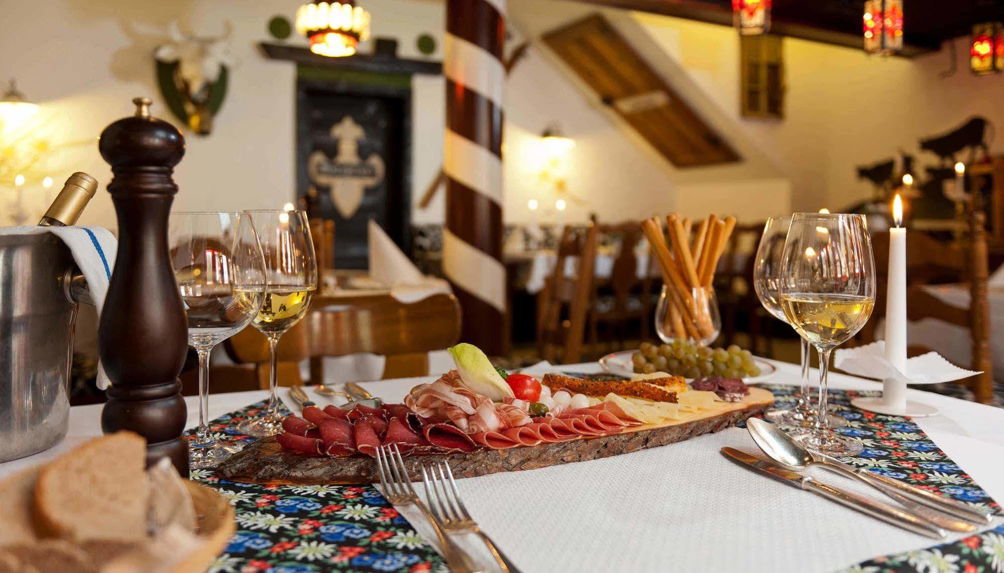 Hotel Walliserhof - The Dom Collection Grachen Exterior photo